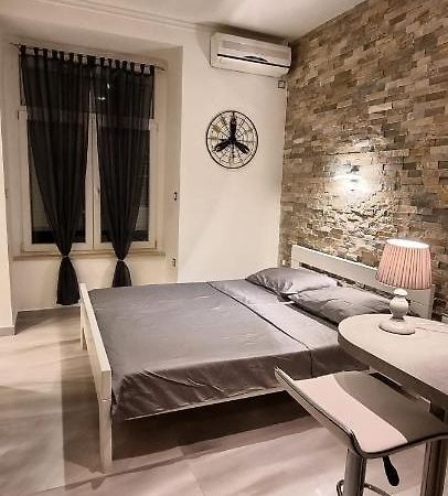 Apartment Amfiteatar 普拉 外观 照片